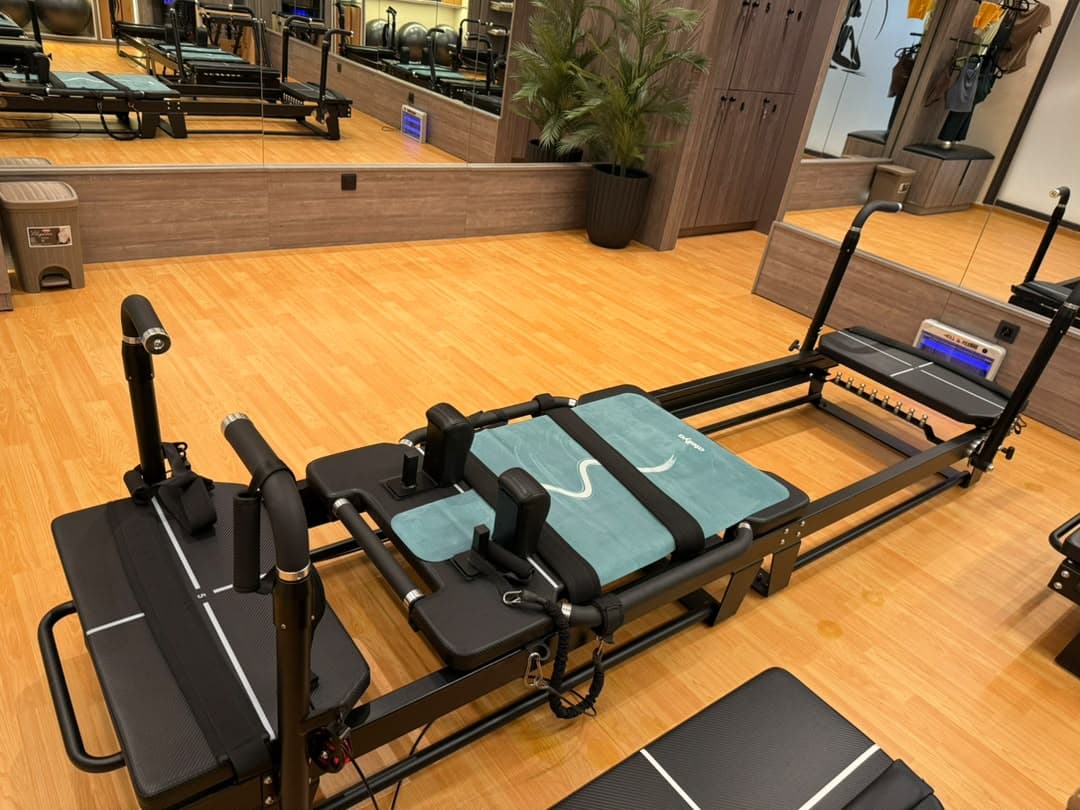 Un appareil Reformer de la salle de Diamond Pilates